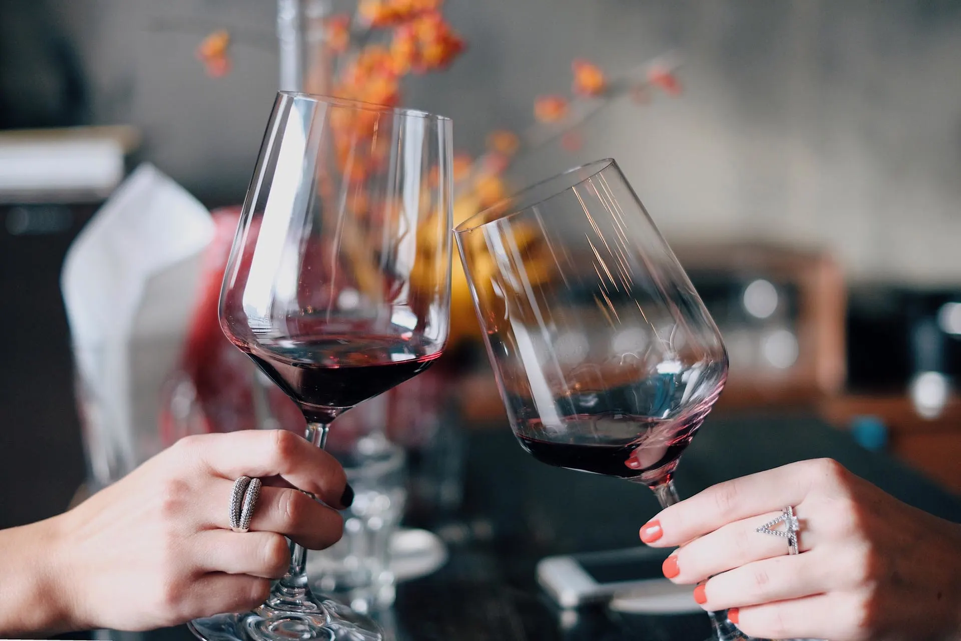 menyelami-karakter-pinot-noir-elegansi-dalam-setiap-sesapan